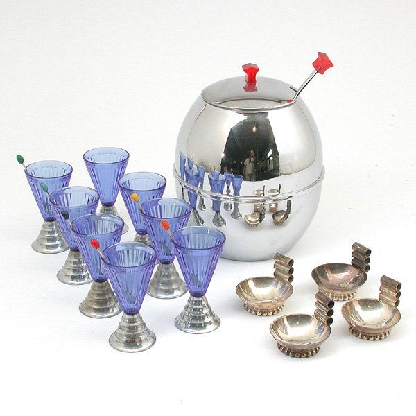 Art Deco Punch Set & Art Deco Silver Plate Ashtray: PUNCH SET. Art Deco punch set, chrome punch server with eight cobalt blue glasses and four Art Deco silver plate ashtrays. Very good condition. Largest 8"dia. x 10"high.