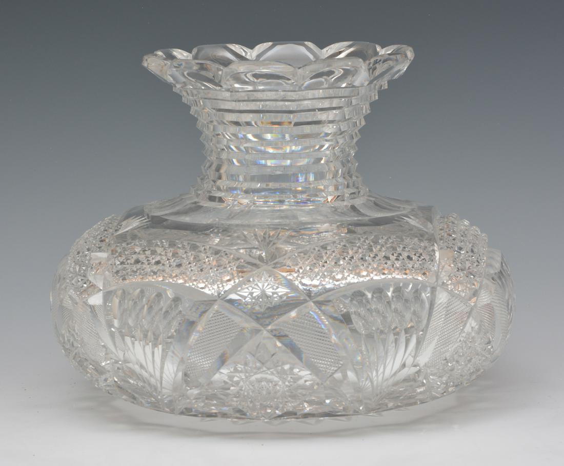 American Cut Glass Oversized Center Vase. 10"dia.: American Cut Glass Oversized Center Vase. 7 "tall x 10"dia. Good condition with very minor exterior rim flake.