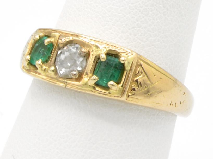 14k Yellow gold, emerald & diamond ring (1 of 2)