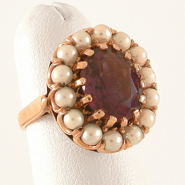 14 Karat Gold Amethyst & Pearl Ring