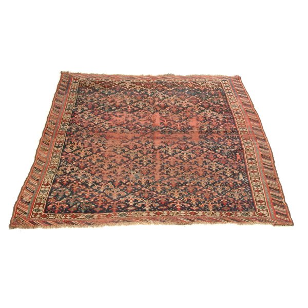 Shiraz Rug Decorated W Human Figures
