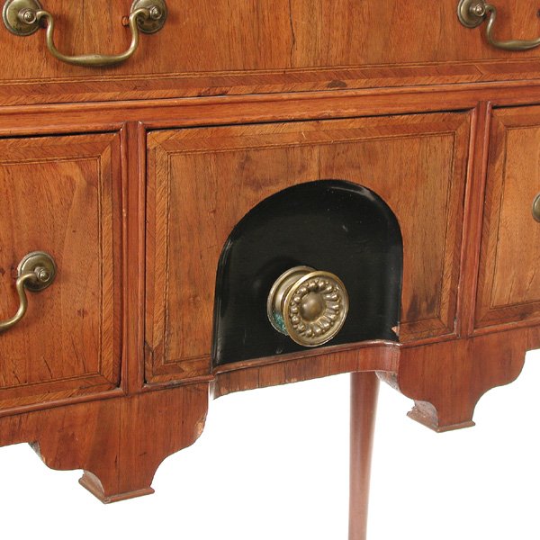 Mahogany Lowboy, L 18th. C - 2