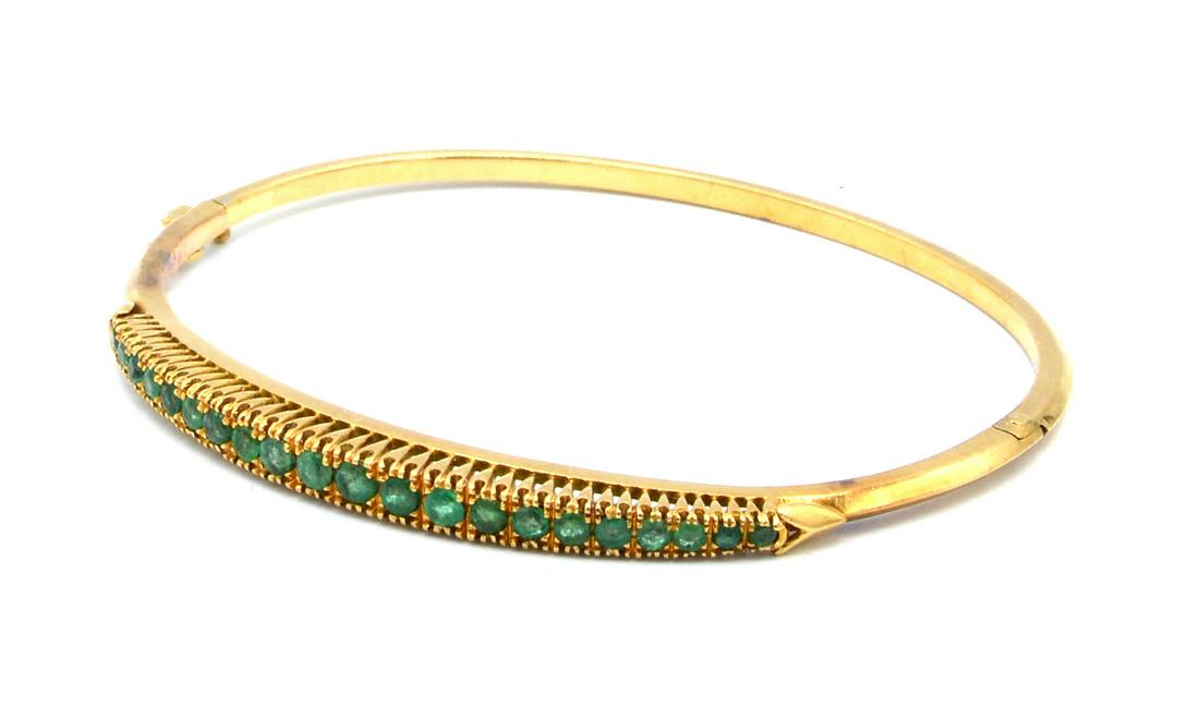 18K Gold & emerald knife edge bangle bracelet (1 of 2)
