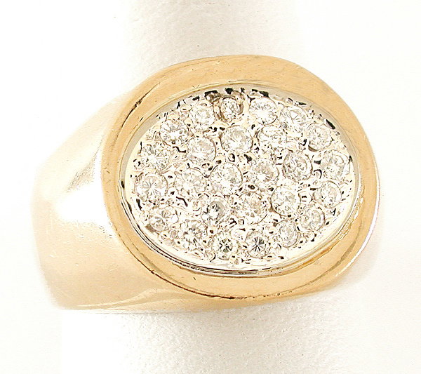 Gent's Diamond Ring.