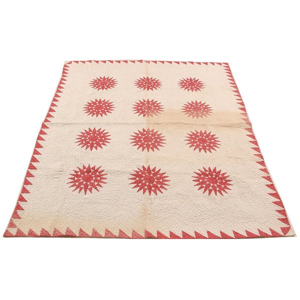 Vintage American Quilt, Red Mariners' Compass: QUILT. Vintage American quilt, red calico stylized Mariners Compass on a worked muslin ground, good condition, some yellowing, 61" w x 80"l.