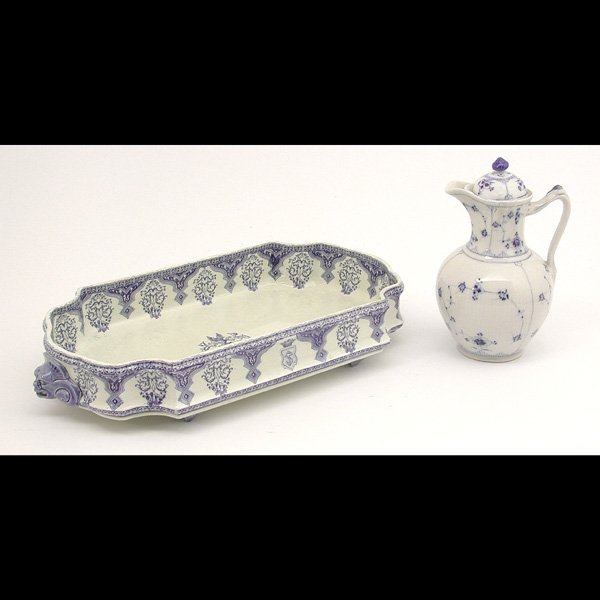 Blue & White Porcelain Lot, Pitcher, Centerpiece