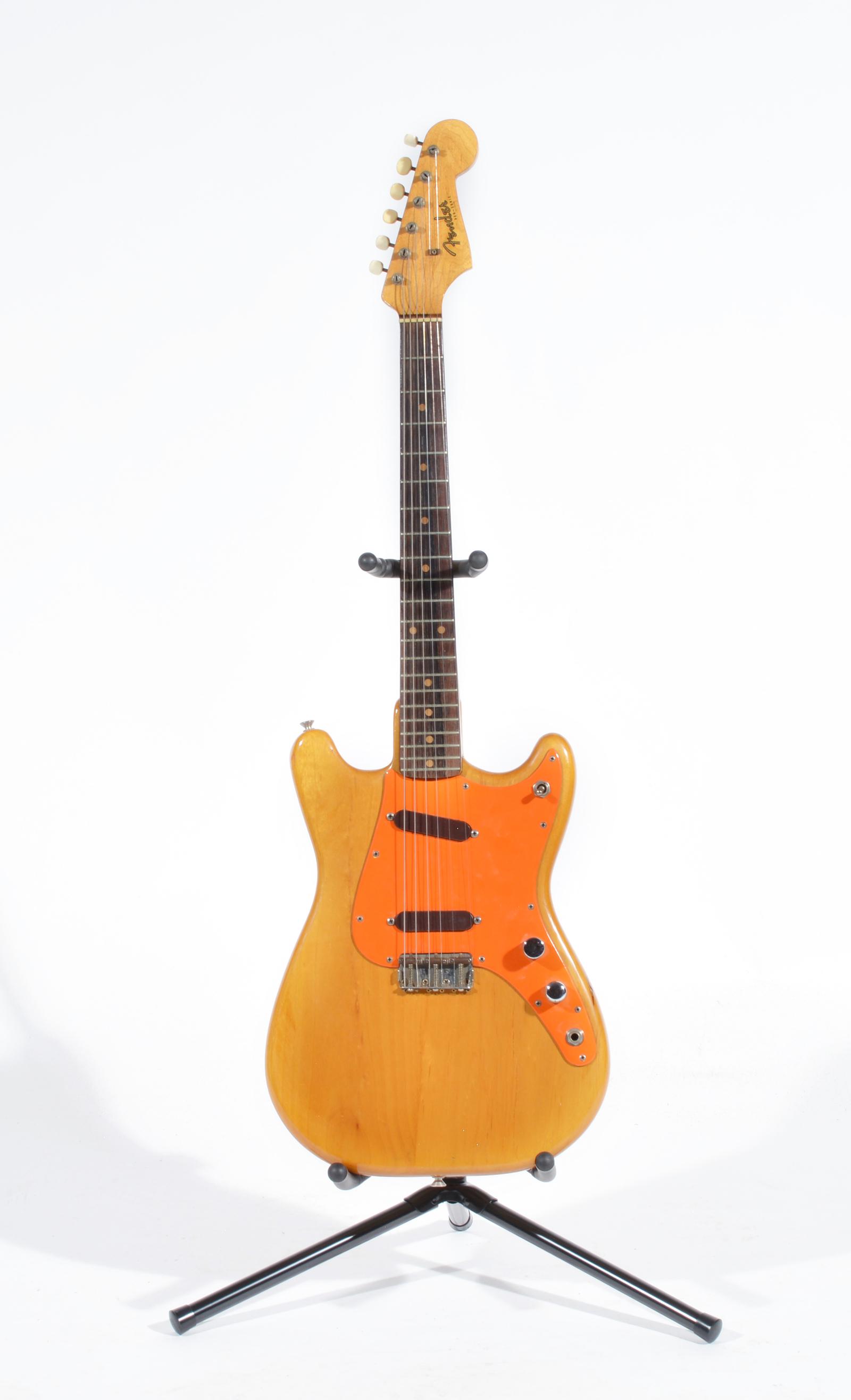 Fender Duo Sonic Electric Guitar, 1962 (1 of 9)
