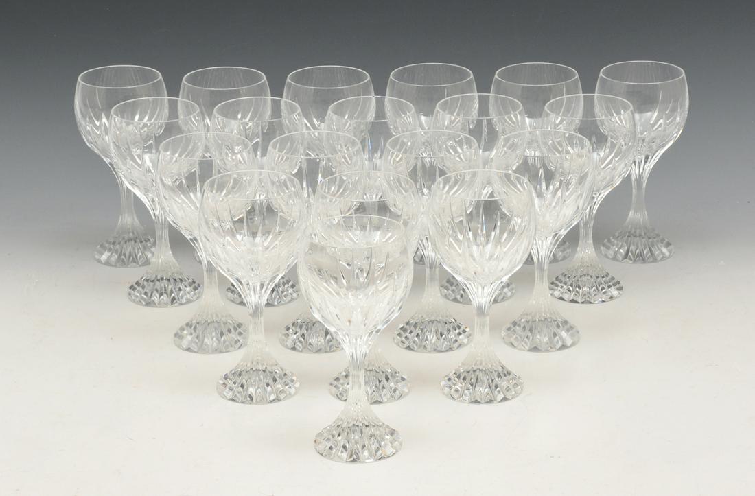 Baccarat Massena wine glasses. 19 pieces: Baccarat Massena Crystal. To include 19 wine glasses, (5 7/8").