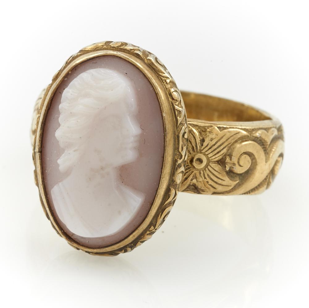 14k Yellow gold cameo ring with engraved band (1 of 1)