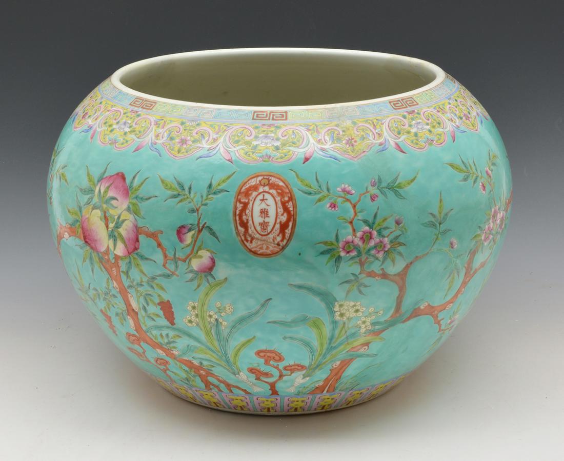 Chinese Qing dynasty porcelain fish bowl w/ peaches (1 of 5)