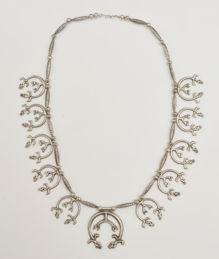 Navajo Native American Silver Squash Blossom Necklace (1 of 3)