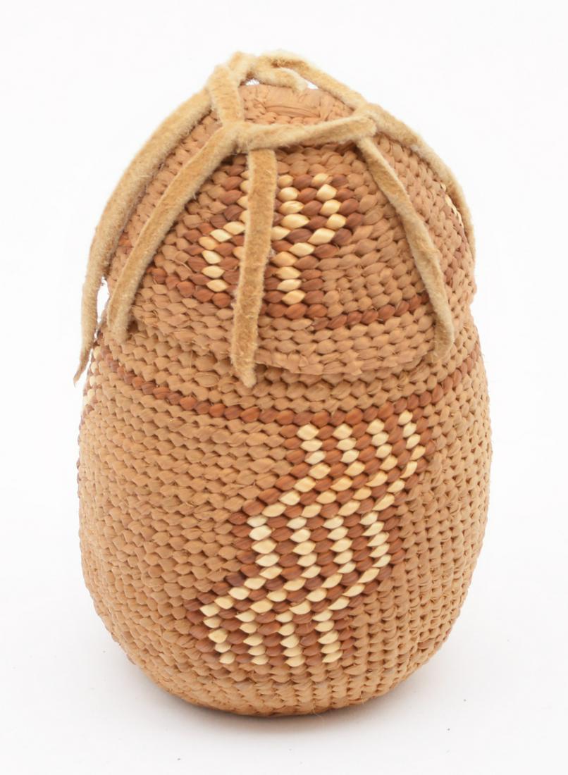 Siletz Native American lidded basket, Peg Mathewson (1 of 1)