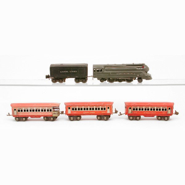 Lionel No. 1668, 1690(2), 1691: TRAIN. Lionel train set including: Ste+T (Restored) 1668, Passenger Car 1690, Passenger Car 1690, Observation Car 1691.