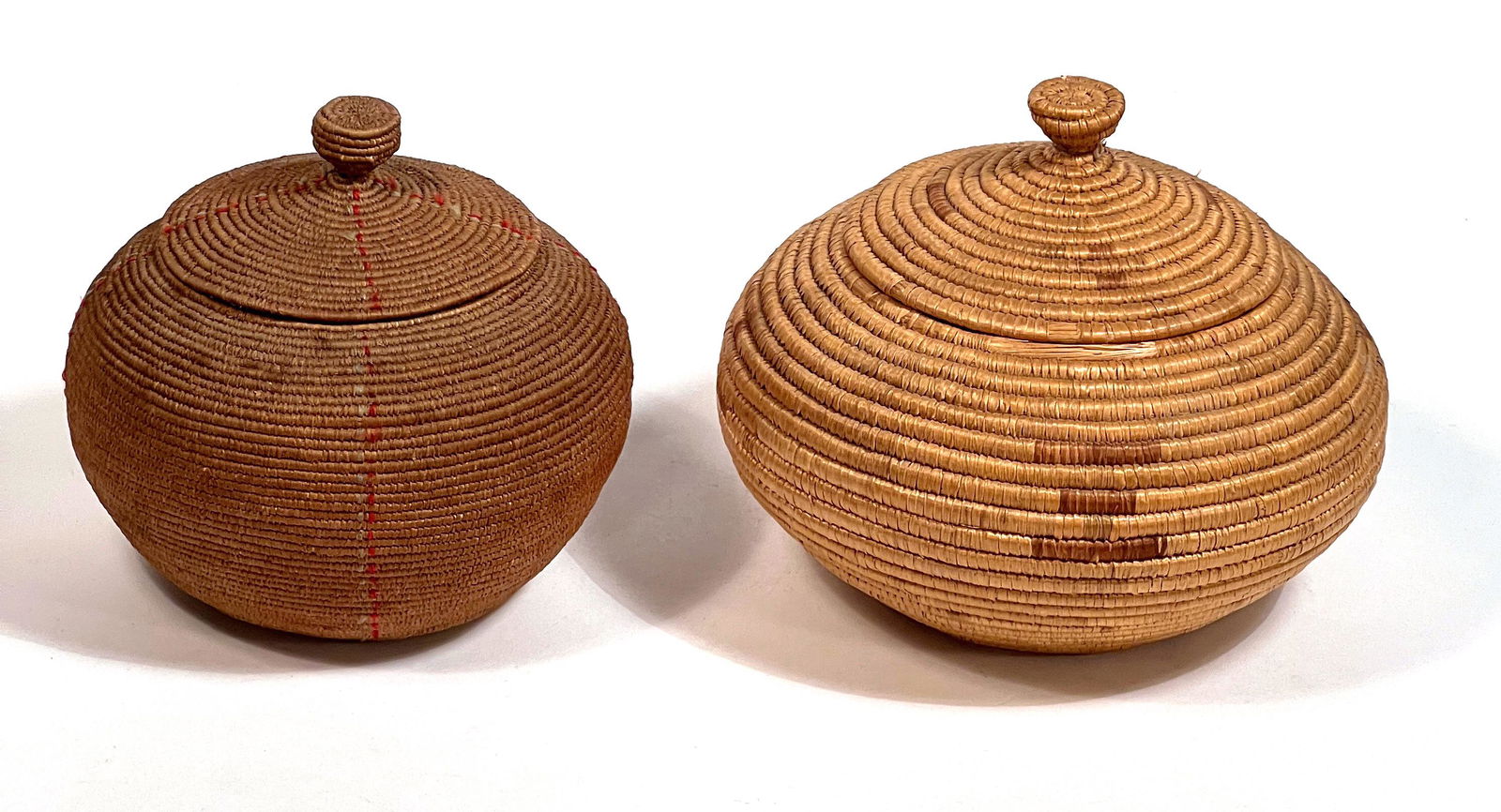 2 Eskimo Round Lidded Coil Baskets. (1 of 3)