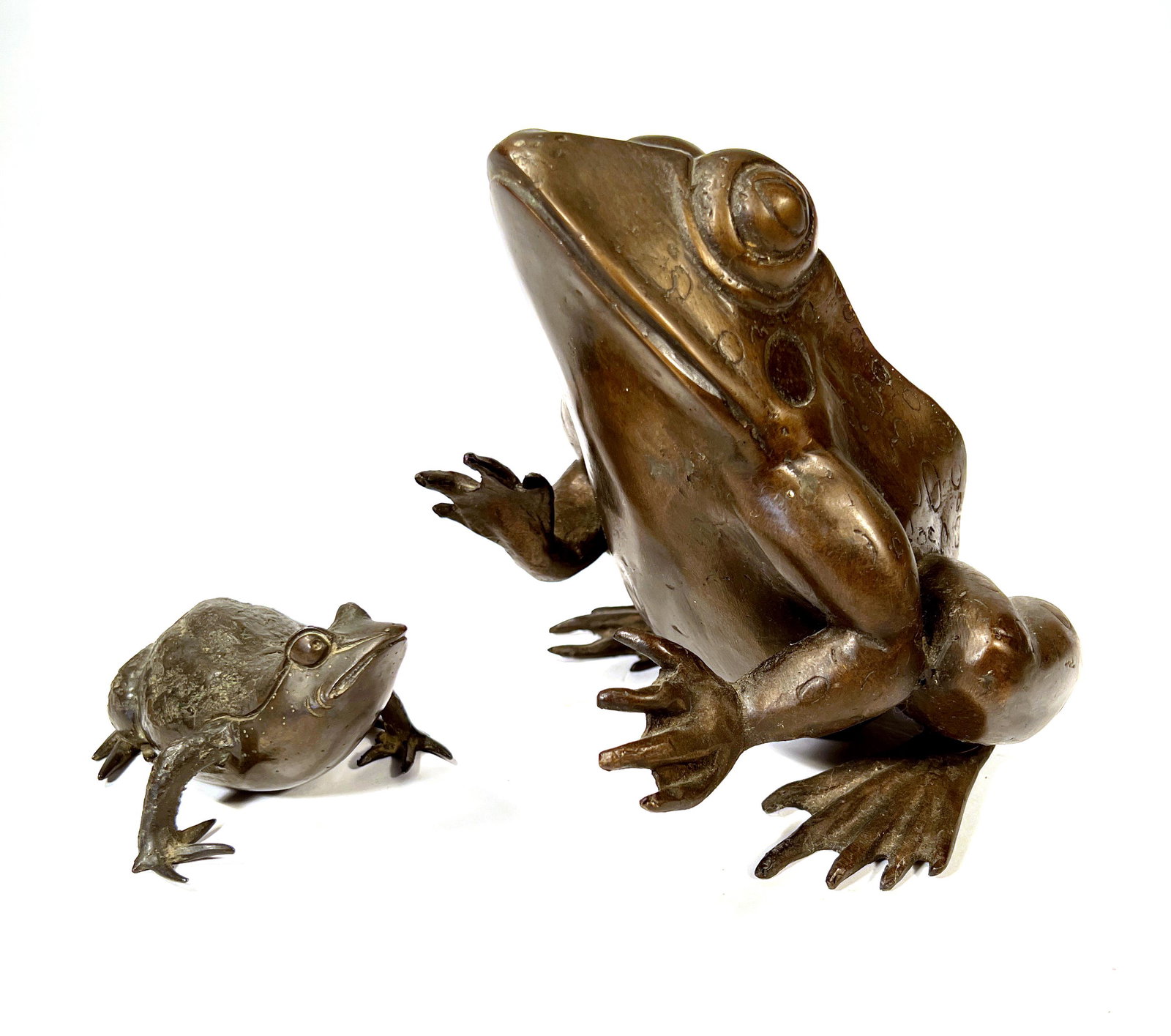 Two Japanese Bronze Frogs, 19th/20th c (1 of 5)