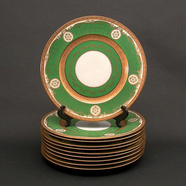Set of Ten Hutschenreuther Royal Bavarian Plates: PLATES. Set of ten Hutschenreuther Royal Bavarian dinner plates with gold rims and decoration against a deep green ground. 10.625" diameter, in good condition.