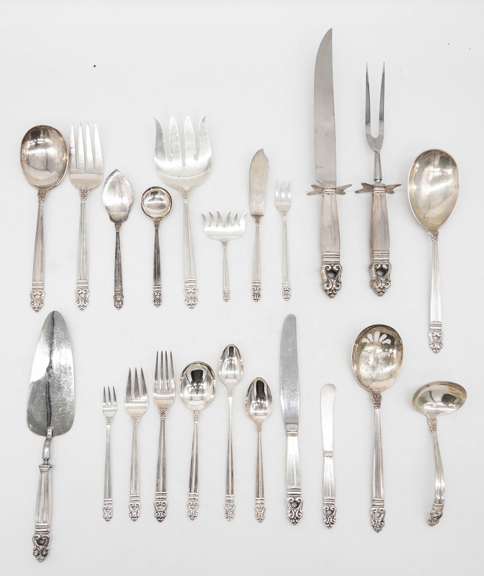 124pc International & Miyata Royal Danish Flatware Set (1 of 6)