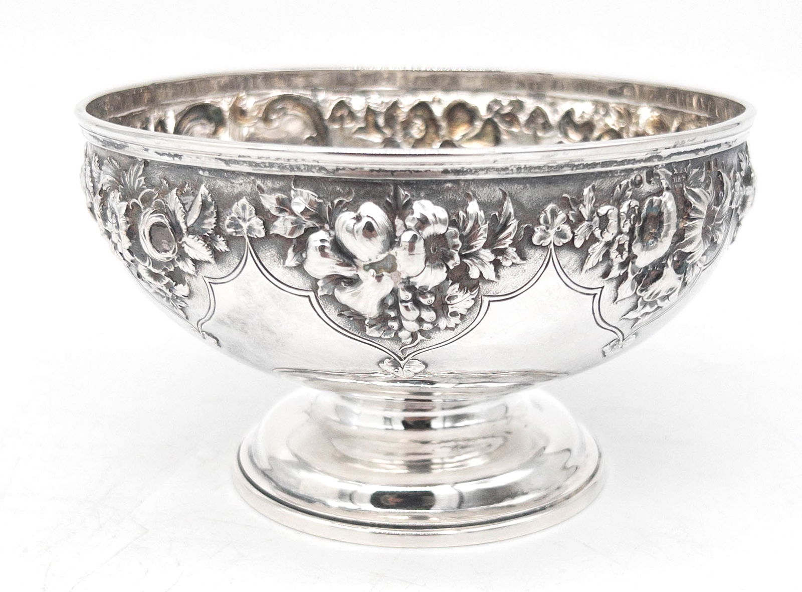 Edinburgh English Sterling Silver Floral Chased Bowl (1 of 5)