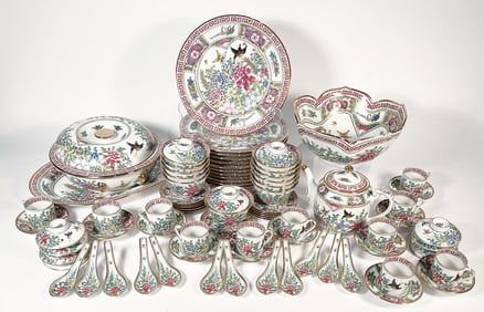 Set of Chinese Dinnerware, Service for 12