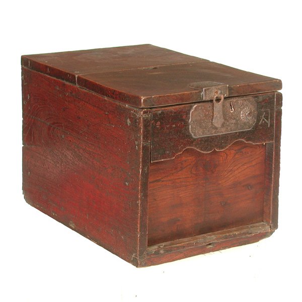 Japanese Zenibako, Chest: Japanese merchant's chest (zenibako), 19th century, with secret compartment and removable lid. 12" h x 11.75" w x 17.75" d, in very good condition.