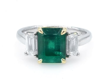 18k Gold & Platinum Emerald & Diamond Ring
