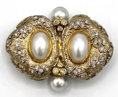 18k Gold Elizabeth Gage Arcadia Pin, Pearls & Diamonds: Elizabeth Gage Arcadia pin, in 18k White and yellow gold set with two oval mabe pearls surrounded by diamonds set in oak leaf motifs. Two natural grey Akoya cultured pearls set in gold cones with