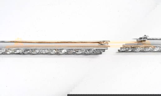 14K Yellow Gold & Diamond Bar Pin: 14K Yellow Gold Bar Pin with 17 diamonds. Measures appx 2 3/8" long. Weighs appx 5.6 grams.