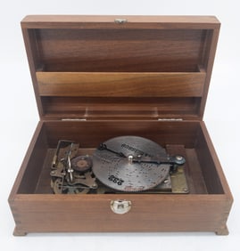 Thorens Music Box with 20 Discs