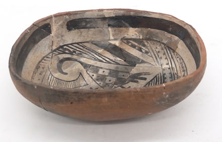 Ancestrial Puebloan Mimbres Oval Geometric Bowl