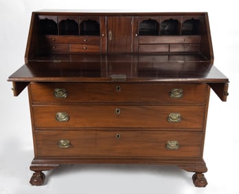 18th/19th American Dropfront "Chippendale" Desk