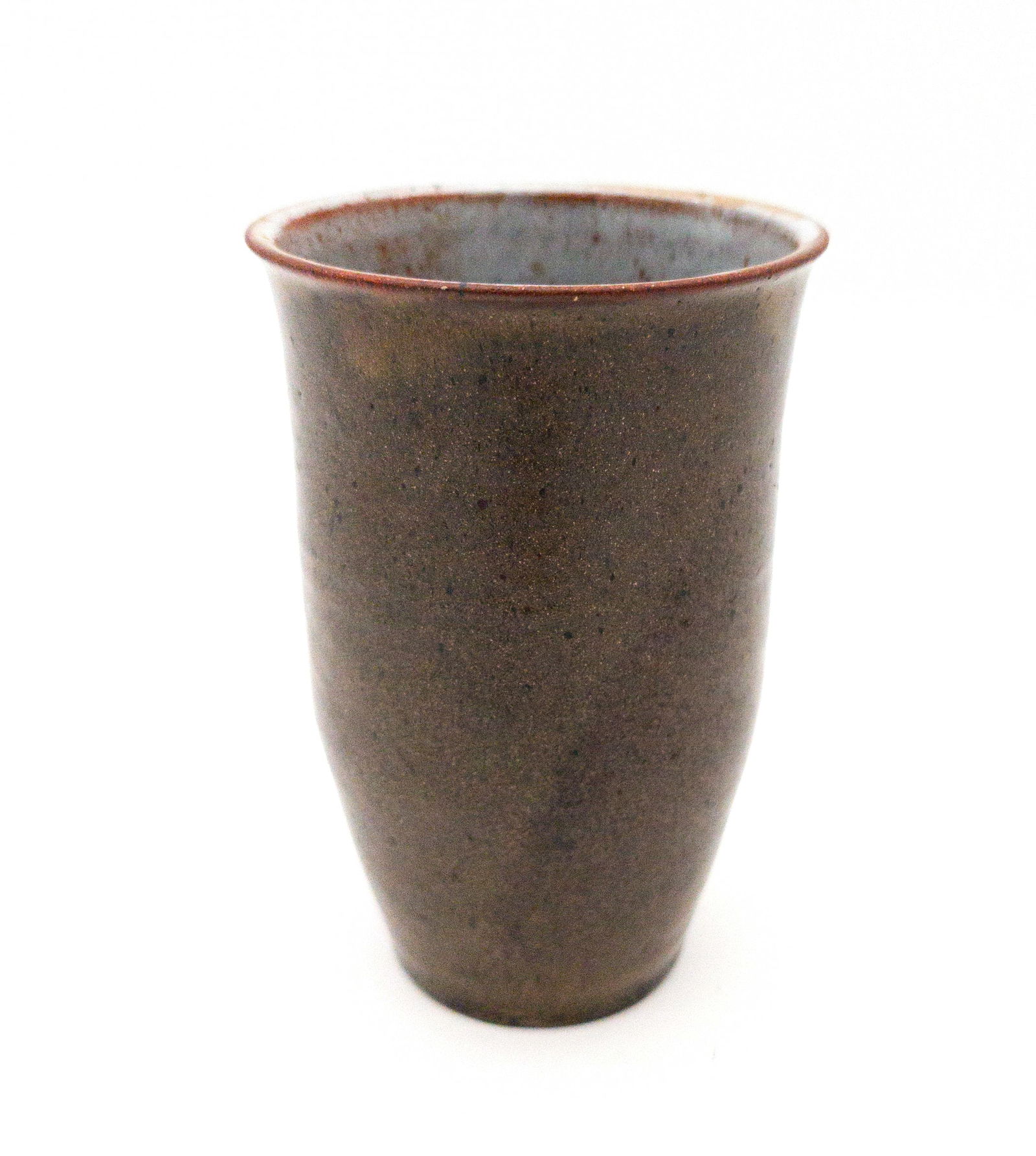 Marguerite Wildenhain Pond Farm Pottery Vase: Marguerite Wildenhain Pond Farm Pottery Vase. Dark brown tone exterior with blueish silvered speckled interior. Measures appx 6" tall x 3 7/8" across. Marked as shown. In good original condition.