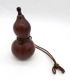 Japanese Lacquered Gourd Vessel