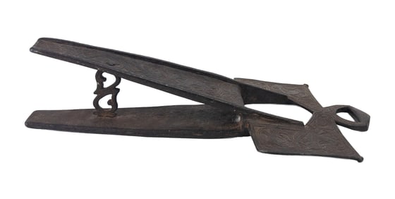 18th C. Spanish Colonial Iron Estribos de Cruz Cruciform Iron Stirrup