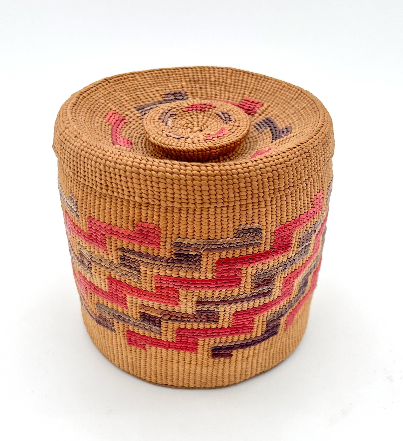 Native American, Tsimshian covered basket: Native American, British Columbia, Tsimshian covered basket with colored decoration. Appx. 4" t x 4 1/8" d. Good condition.