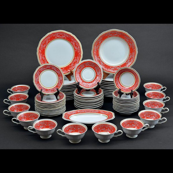 Rosenthal "Chippendale" Dinnerware Set for 12: Rosenthal "Chippendale" dinnerware set for 12 to include: dinner and bread plates, rim soup, small fruit bowls, cups, saucers and (1) oval serving dish, makers mark at bottom "Rosenthal Bahnhof Selt,