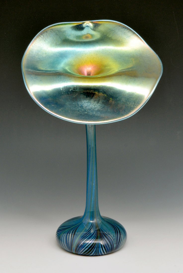 Orient & Flume jack-in-the-pulpit vase: Orient & Flume jack-in-the-pulpit vase with pulled feather aurene glass design, signed at bottom 'Orient & Flume 1977 S240' 14"h x 8.25"w, very good condition