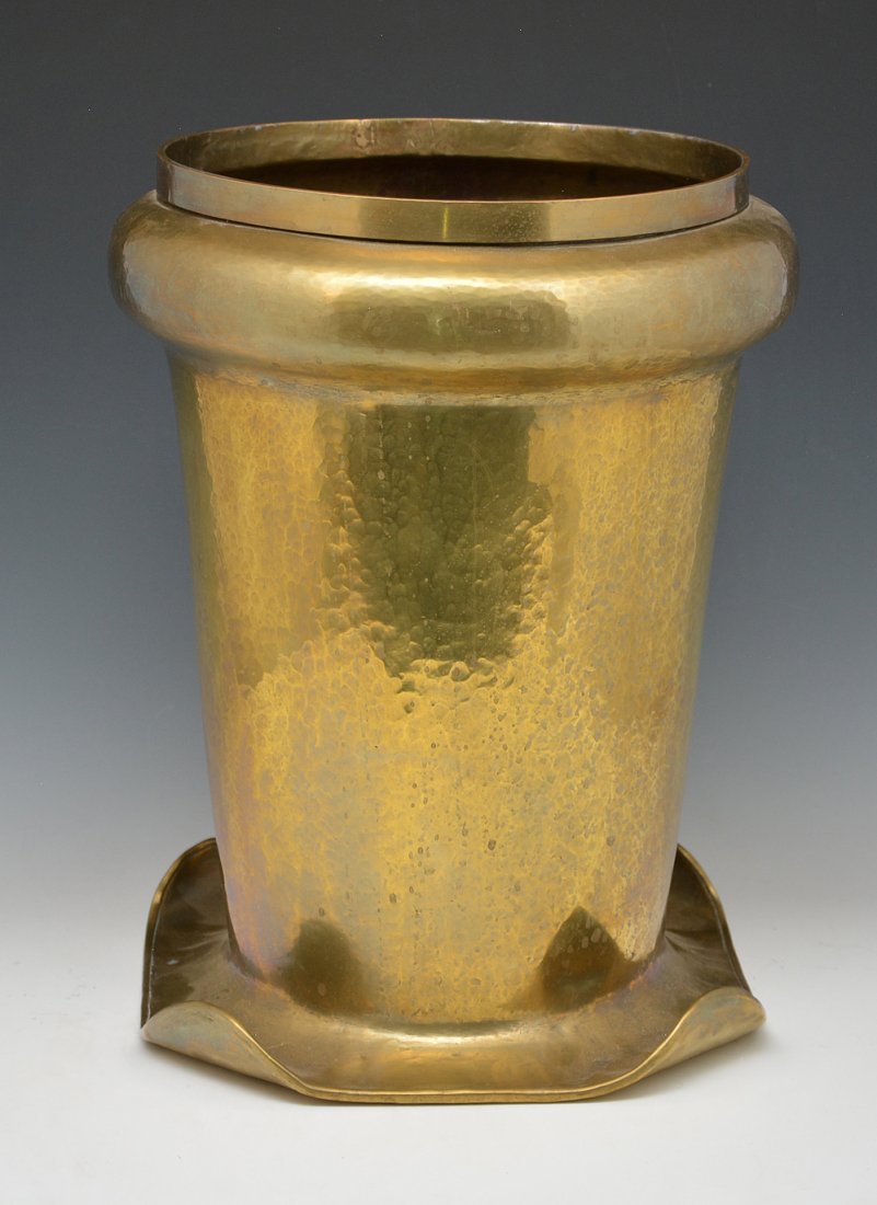 Arts & Crafts Brass Umbrella Stand: Arts & Crafts Brass Umbrella Stand hand hammered with unusual base with up-turned corners, unmarked, 17"h x 14"d, very good condition