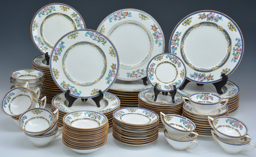Mintons vintage dinnerware, appx 118 pcs (1 of 2)