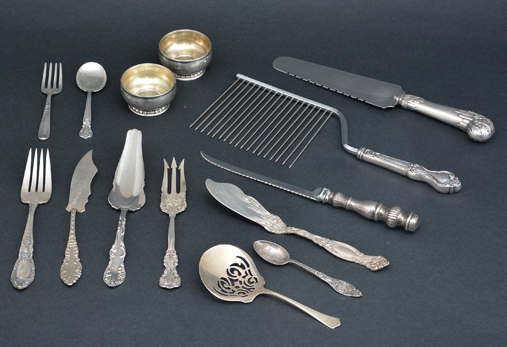 Fancy Sterling Silver Serving Pieces, 10.00 ozt (1 of 1)