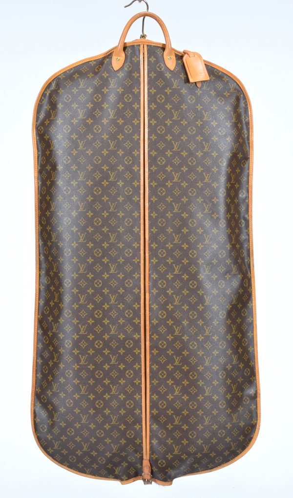 Louis Vuitton Garment Bag (1 of 2)