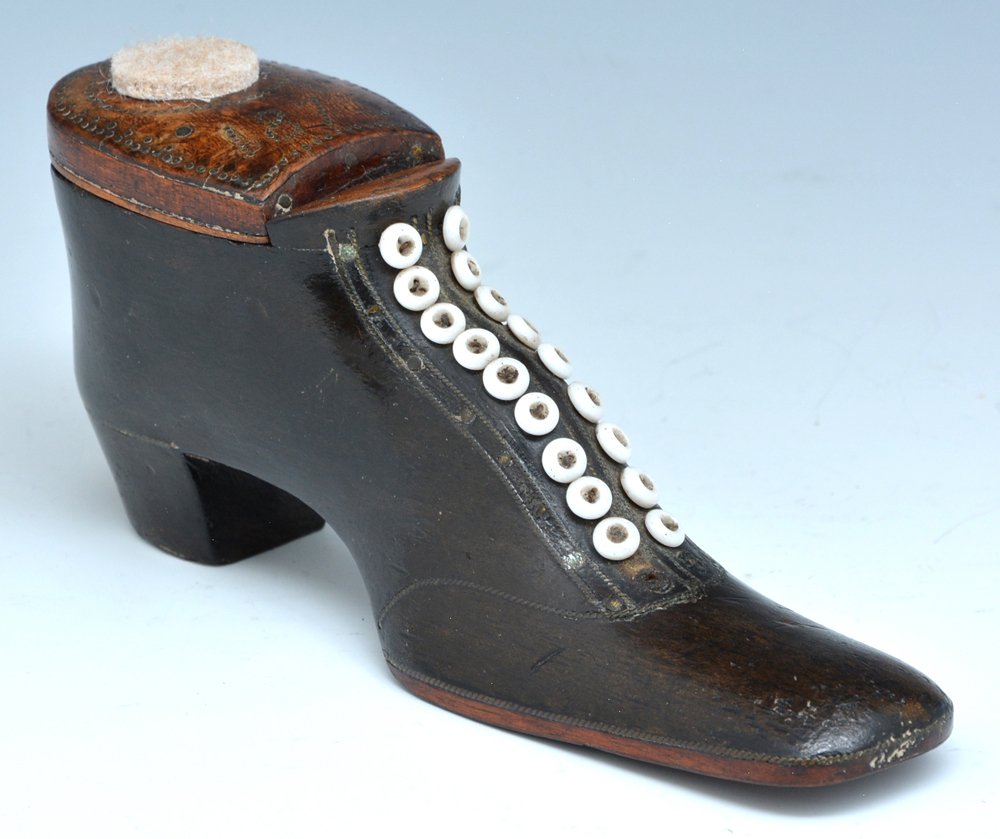 Carved wood novelty treen shoe form pin cushion (1 of 3)