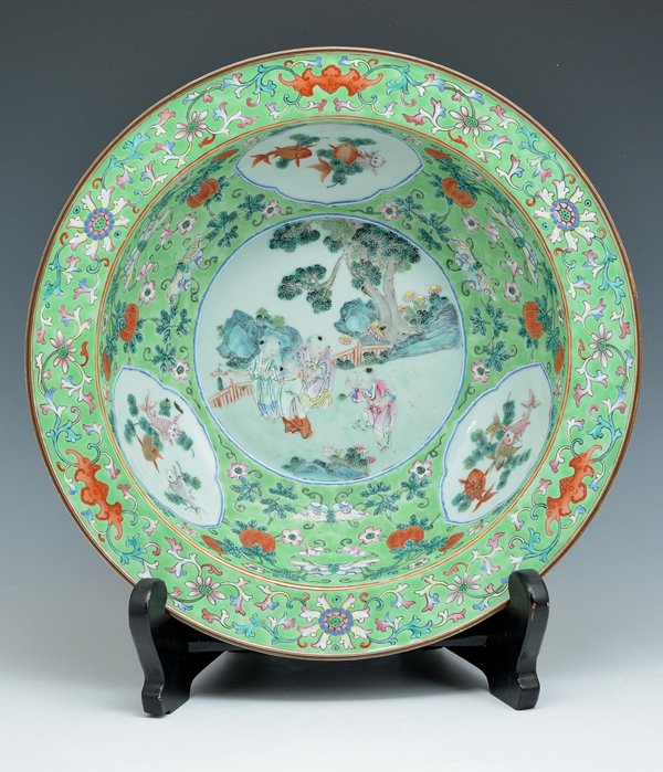 Chinese Qianlong Bowl, 15.25" diameter (1 of 6)