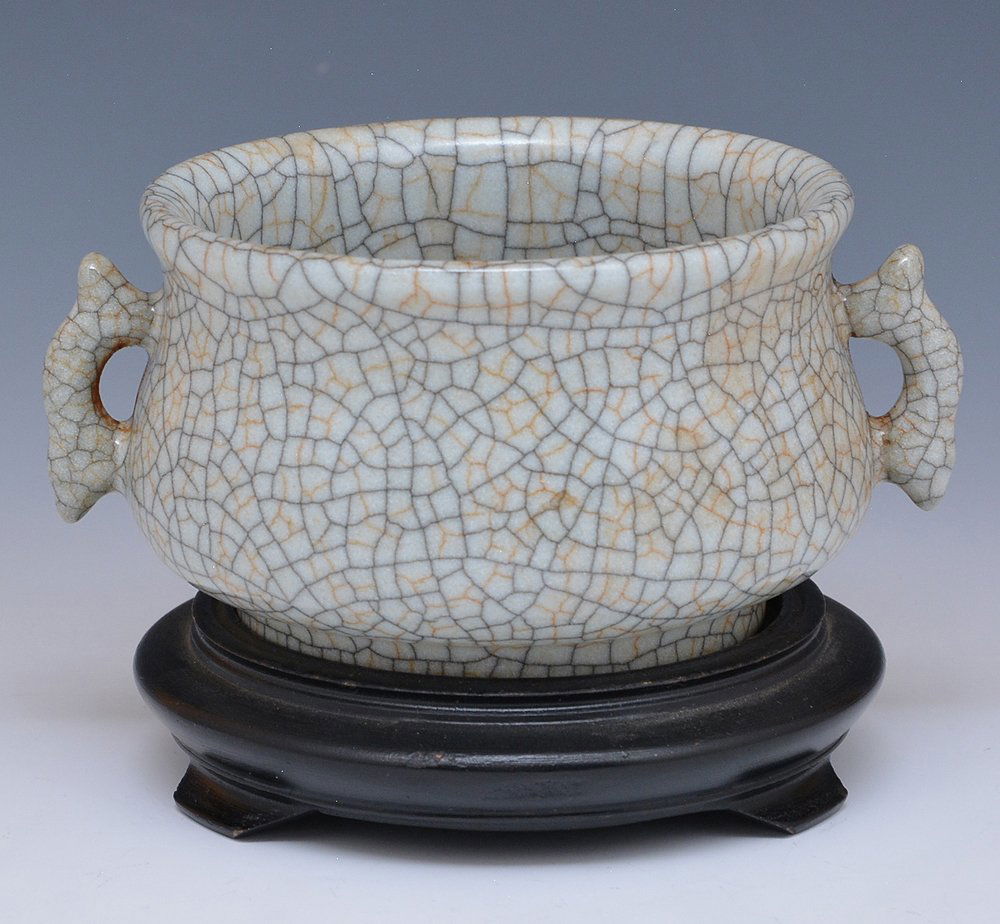 Chinese Crackle Glazed Censer (1 of 5)