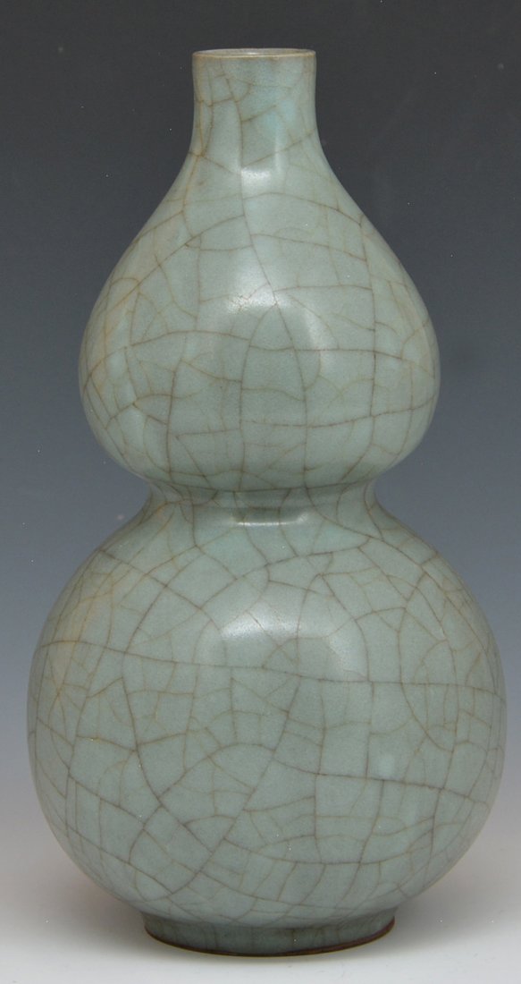 Chinese Double-Gourd Vase (1 of 4)