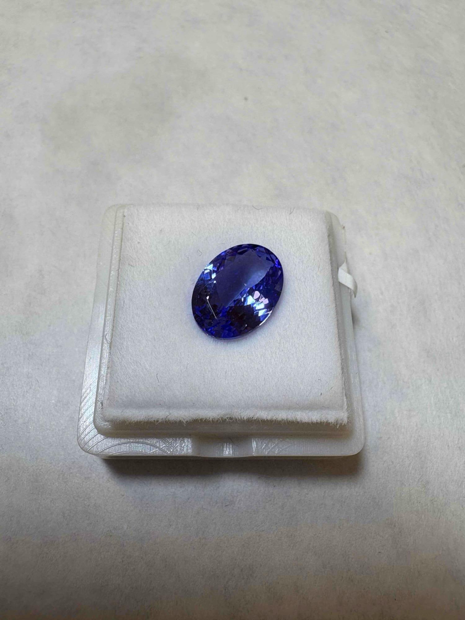 Natural Tanzanite Oval cut, 11.2x8.44x4.56, 3.13ct: Natural Tanzanite Oval cut, 11.2x8.44x4.56, 3.13ct Consignor supplied appraisal paperwork appraised to the value of $4,035.00