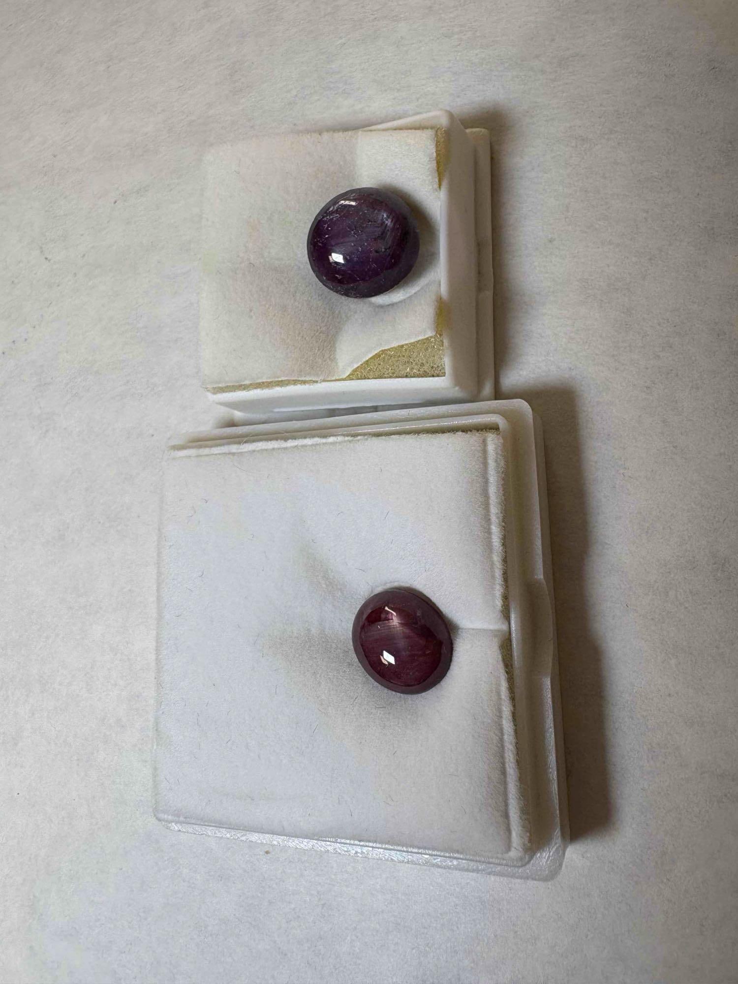 Star Ruby Cabochons 8Ct and 17.5Ct (1 of 5)