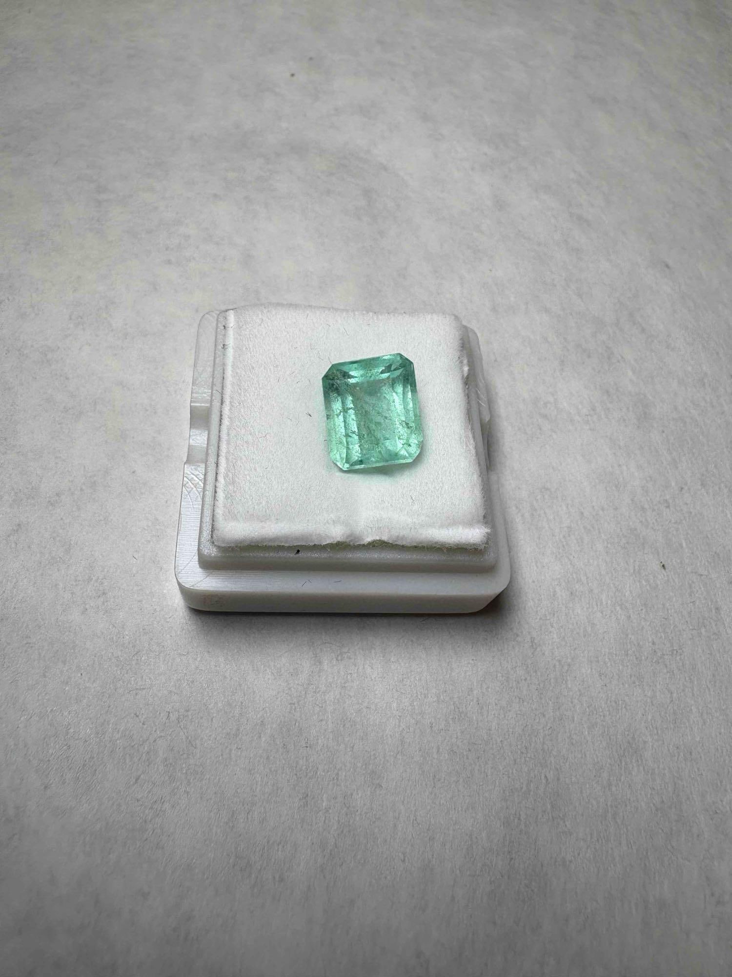 Super Fine Colombian Emerald Emerald Cut 3Ct: Appraisal NOT completed by Cady Auction. Consignor supplied appraisal paperwork with an assumed value of $2,315