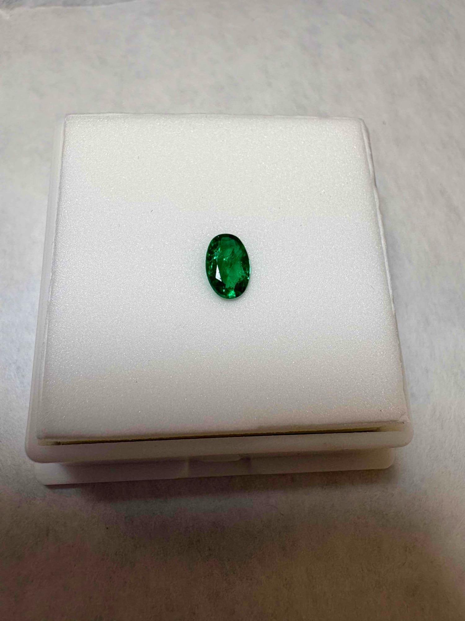 .3CT Emerald 6x4mm Oval Cut:  