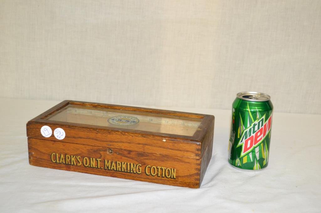 Advertising Display Clarks O.N.T. Marking Cotton (1 of 7)
