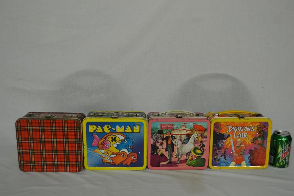 4 Vintage Metal Lunchboxes (1 of 7)